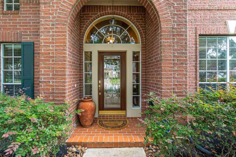 Photo 5 of 7914 Chianti Court, Sugar Land, TX