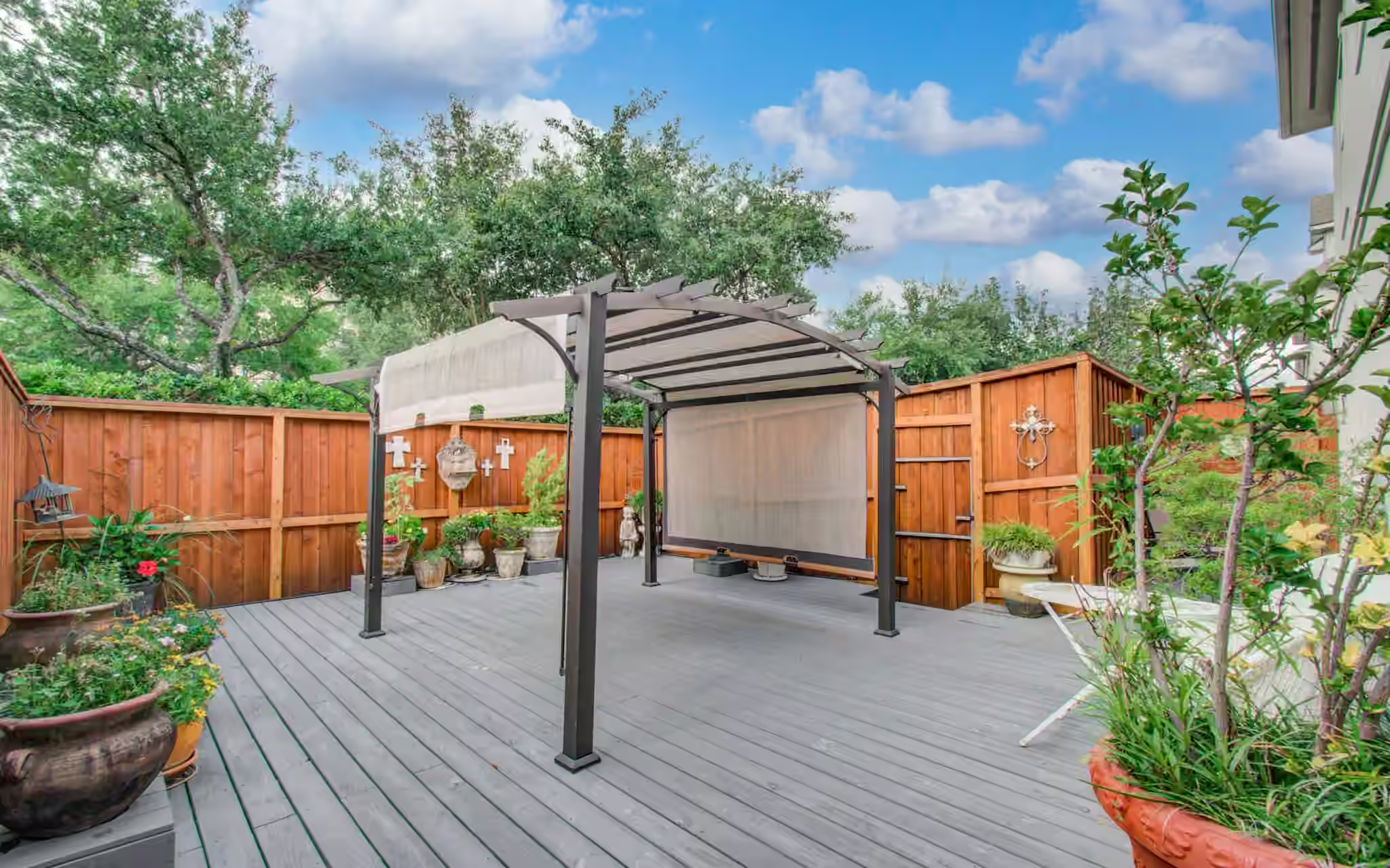 Photo 2 of 2214 W Holcombe Boulevard, Houston, TX