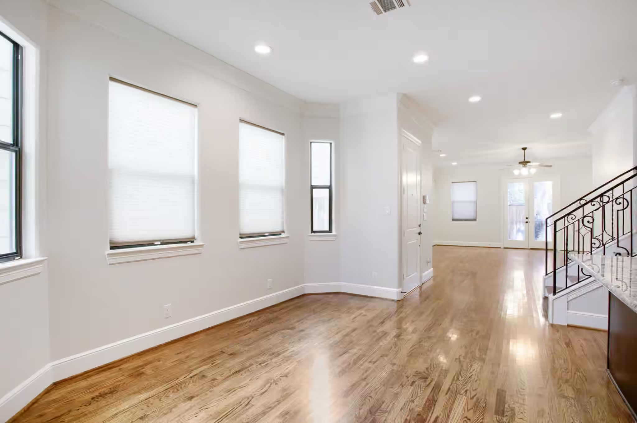 Photo 7 of 1814 Edwards Street, Houston, TX