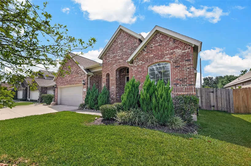 Photo of 501 Campbell Drive, League City, TX 77573