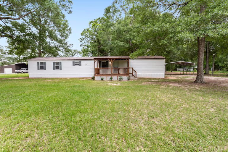 Photo of 24990 Blackburn Drive, Splendora, TX