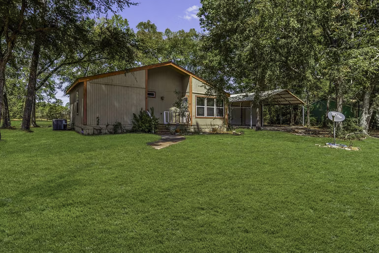 Photo 2 of 81 Westlake Road, Trinity, TX