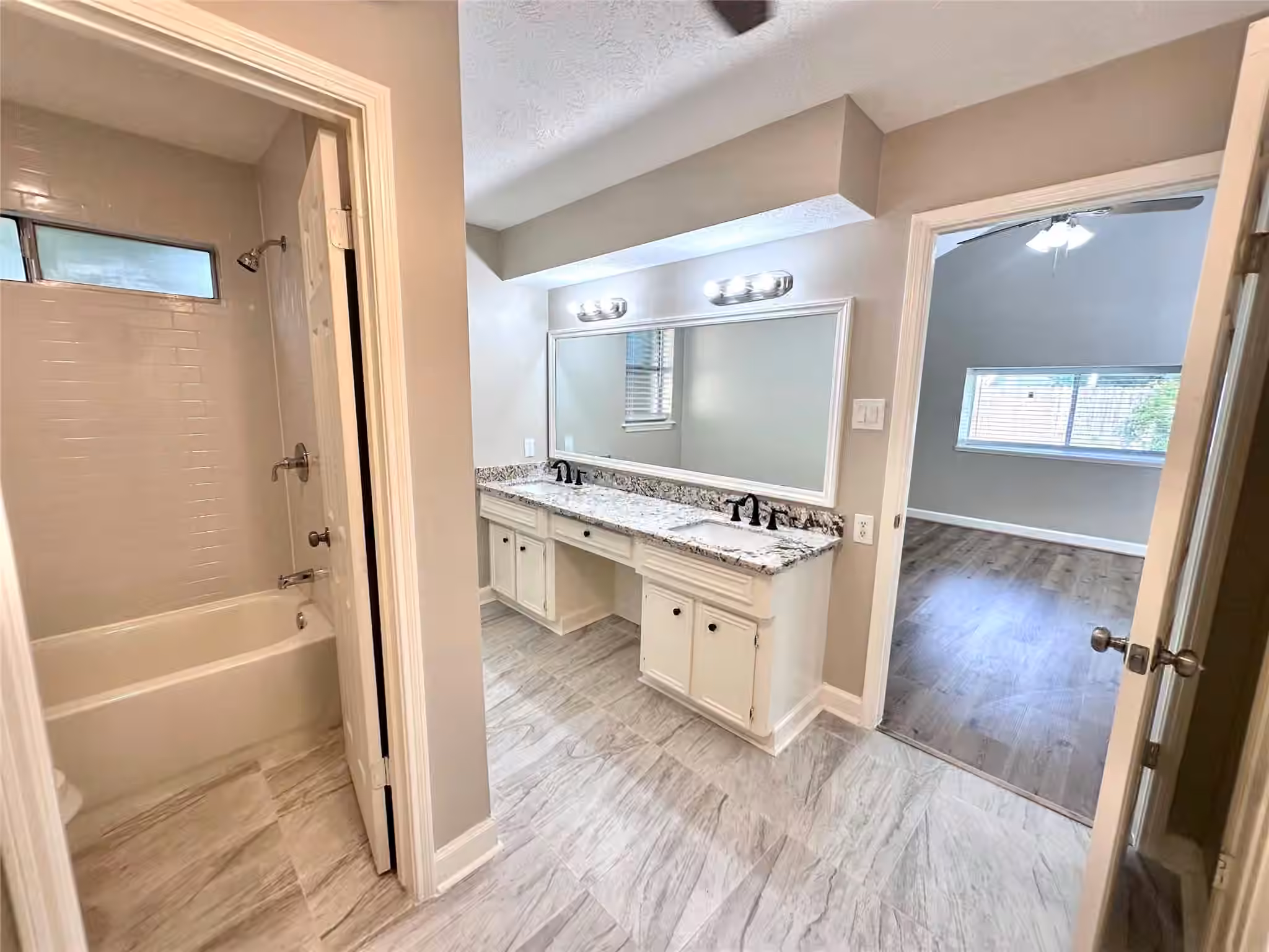 Photo 3 of 25106 Collingtree Drive, Spring, TX
