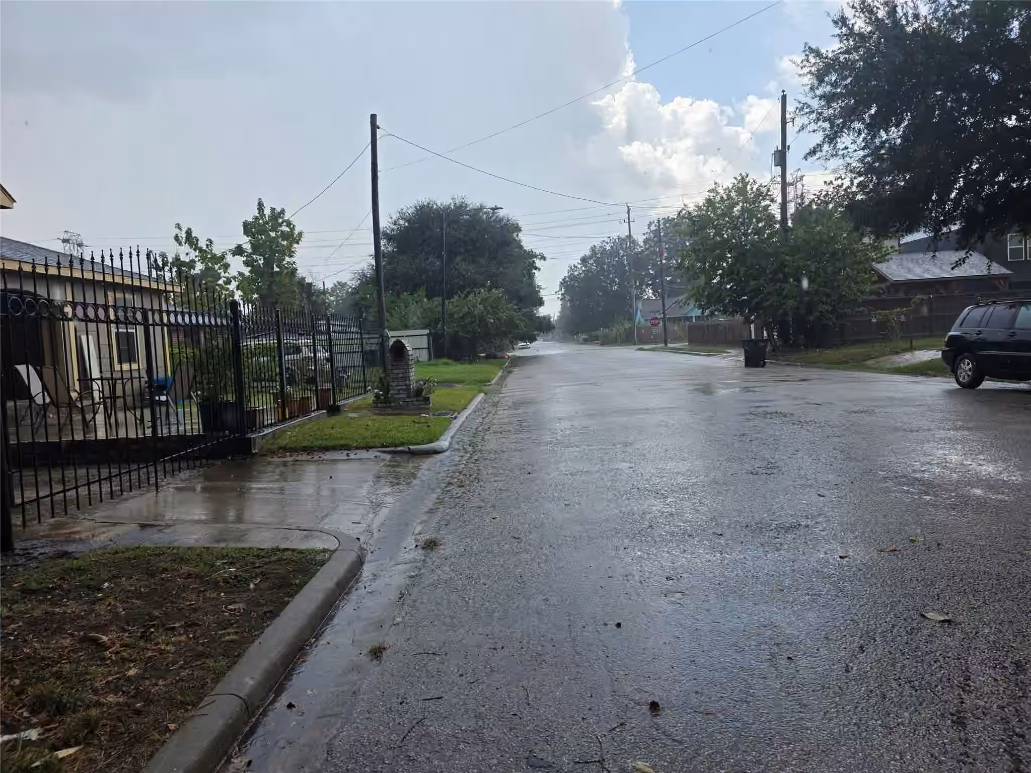 Photo 6 of 1718 Woodard Street, Houston, TX