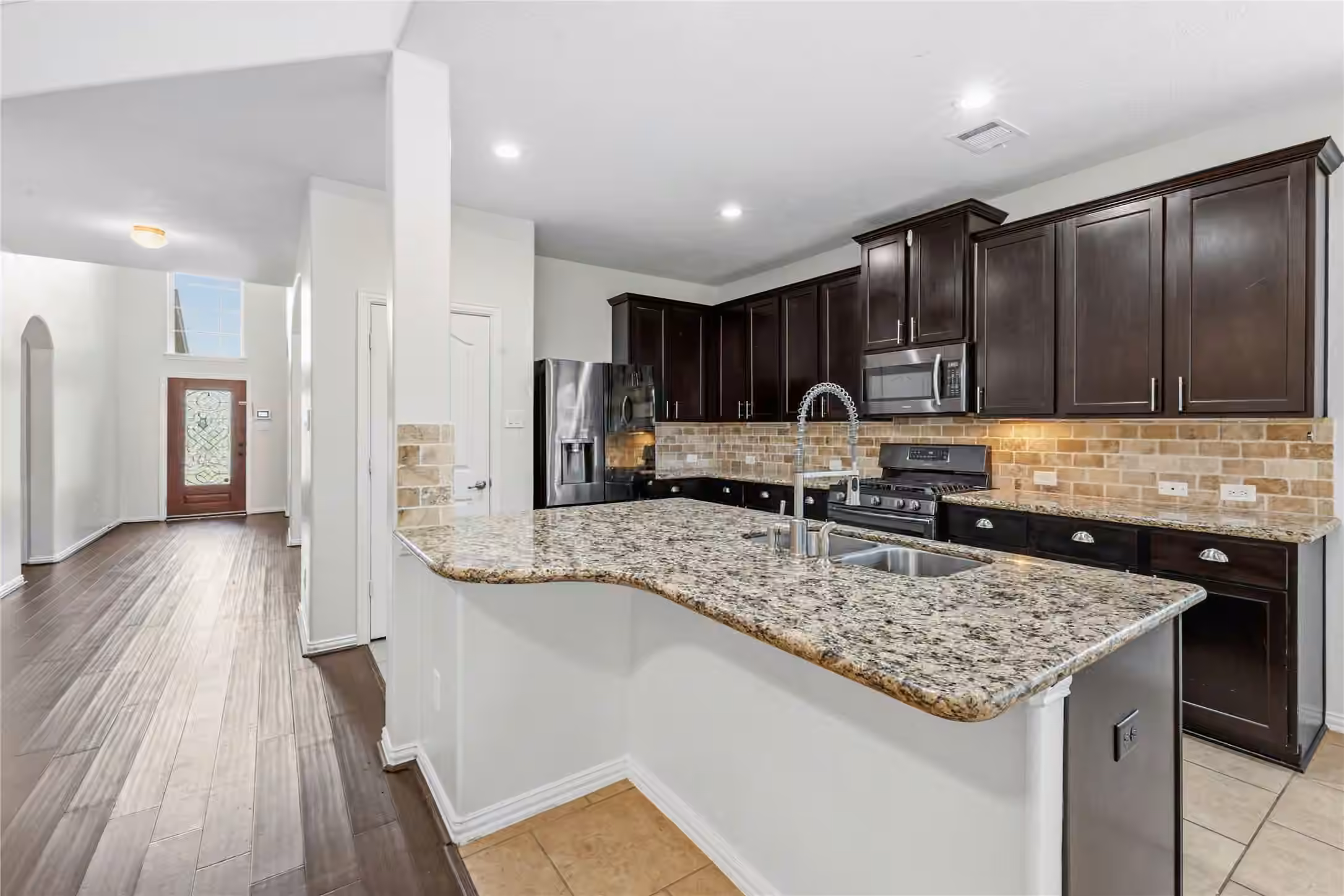Photo of 219 Myrtle Drive, Baytown, TX 77520