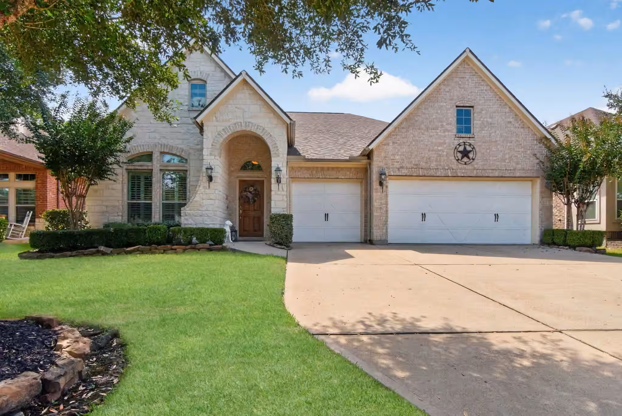 Photo 2 of 31578 Ember Trail Lane, Spring, TX