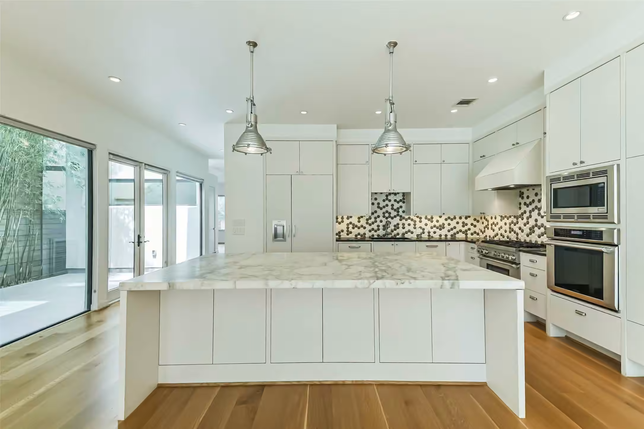 Photo of 815 Alexander Street, Houston, TX 77007