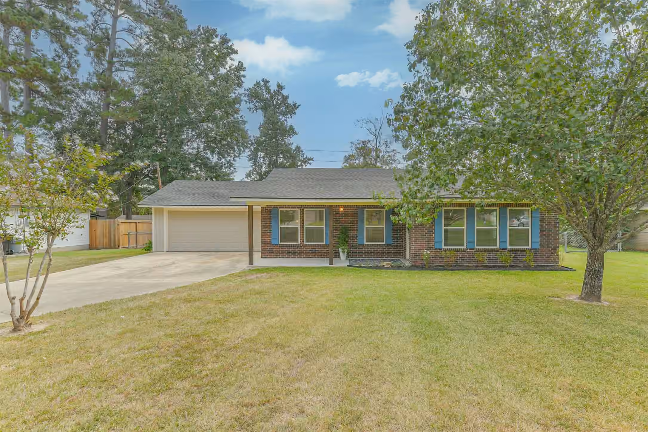 Photo of 28814 Champion Oaks Drive, Magnolia, TX 77354