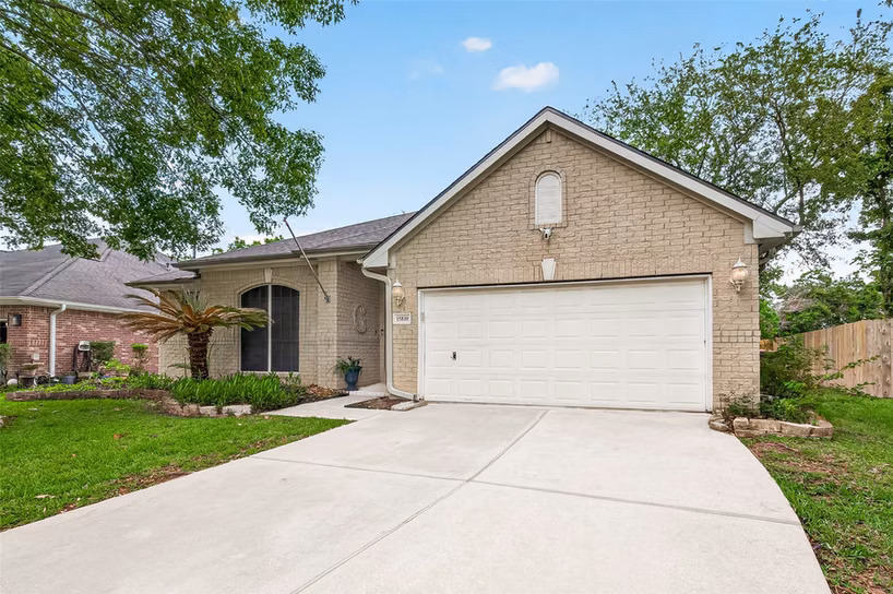 Photo of 15810 Heartwood Way, Cypress, TX 77433