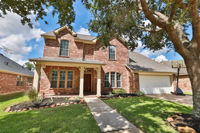 Photo 5 of 1123 Morning Creek Lane, League City, TX