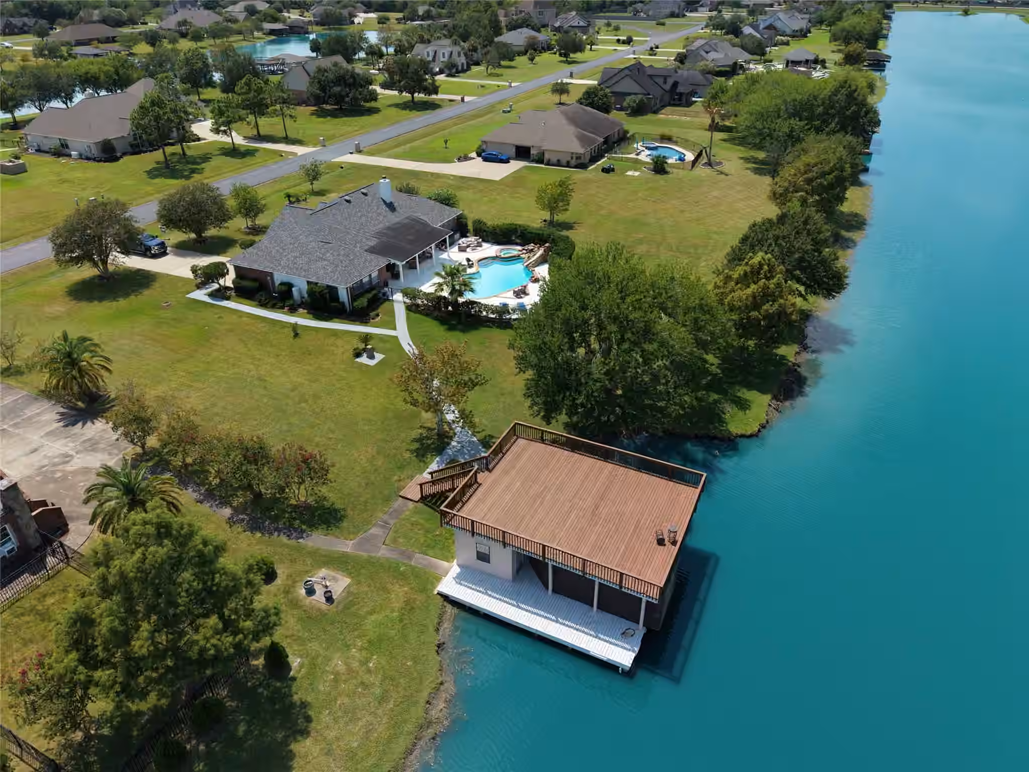Photo of 143 Lago Circle Drive N, Santa Fe, TX 77517