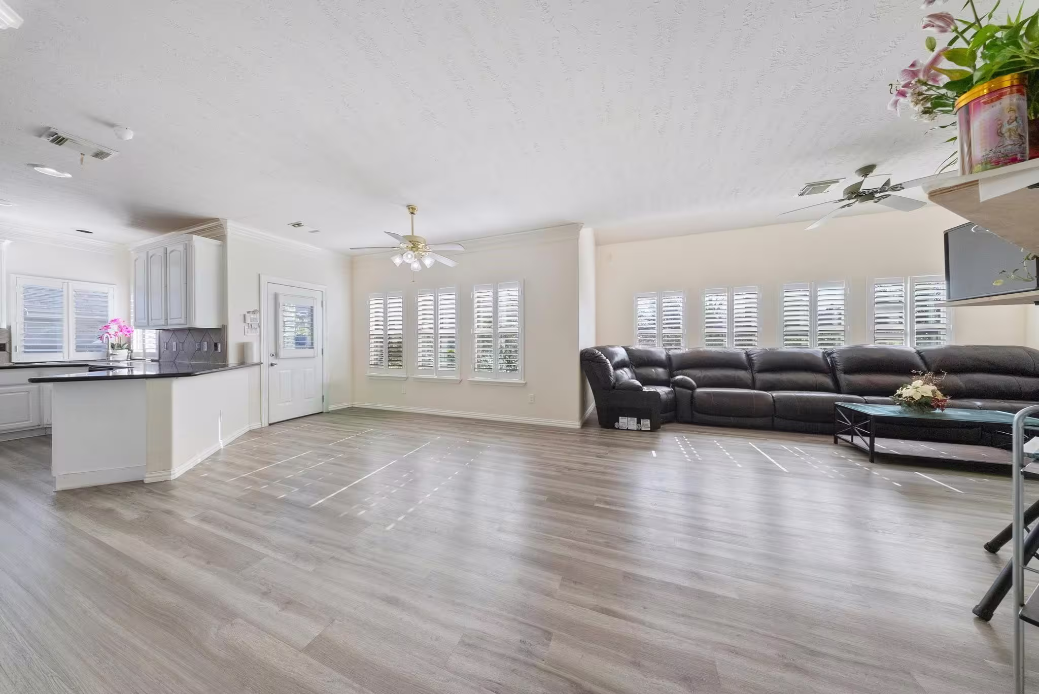 Photo 7 of 14407 Brentshire Lane, Houston, TX