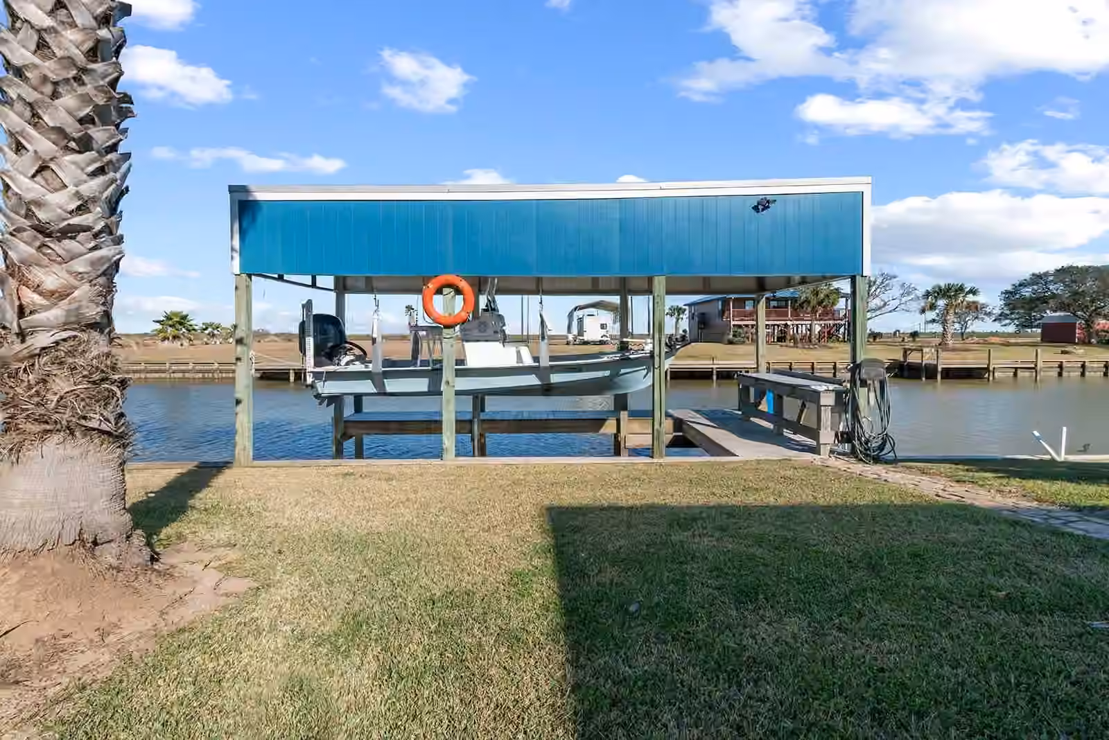 Photo 2 of 1649 County Road 299, Sargent, TX