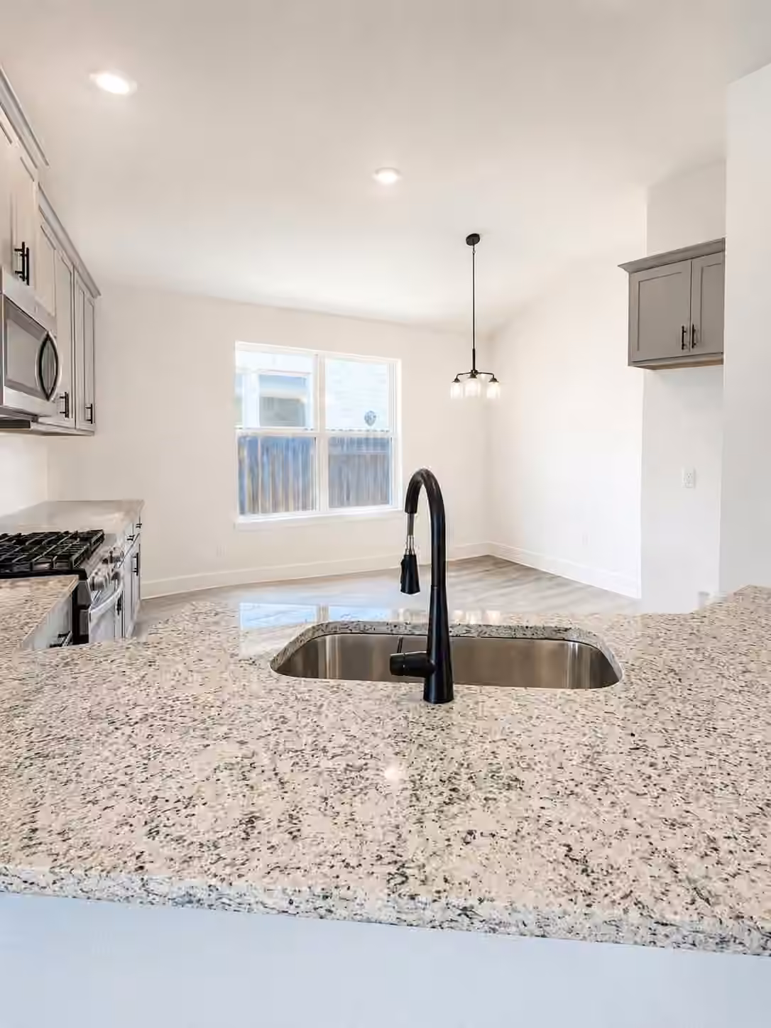 Photo 7 of 13914 Seneca Lake Drive, Texas City, TX