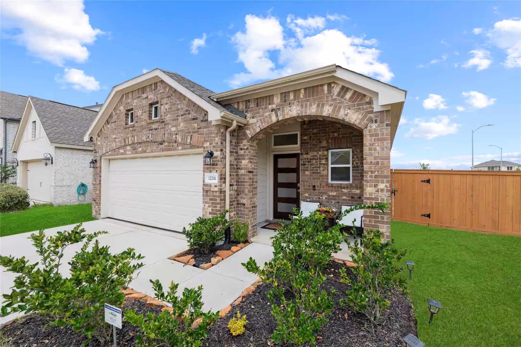 Photo 2 of 12231 Carling Straight Drive, Houston, TX
