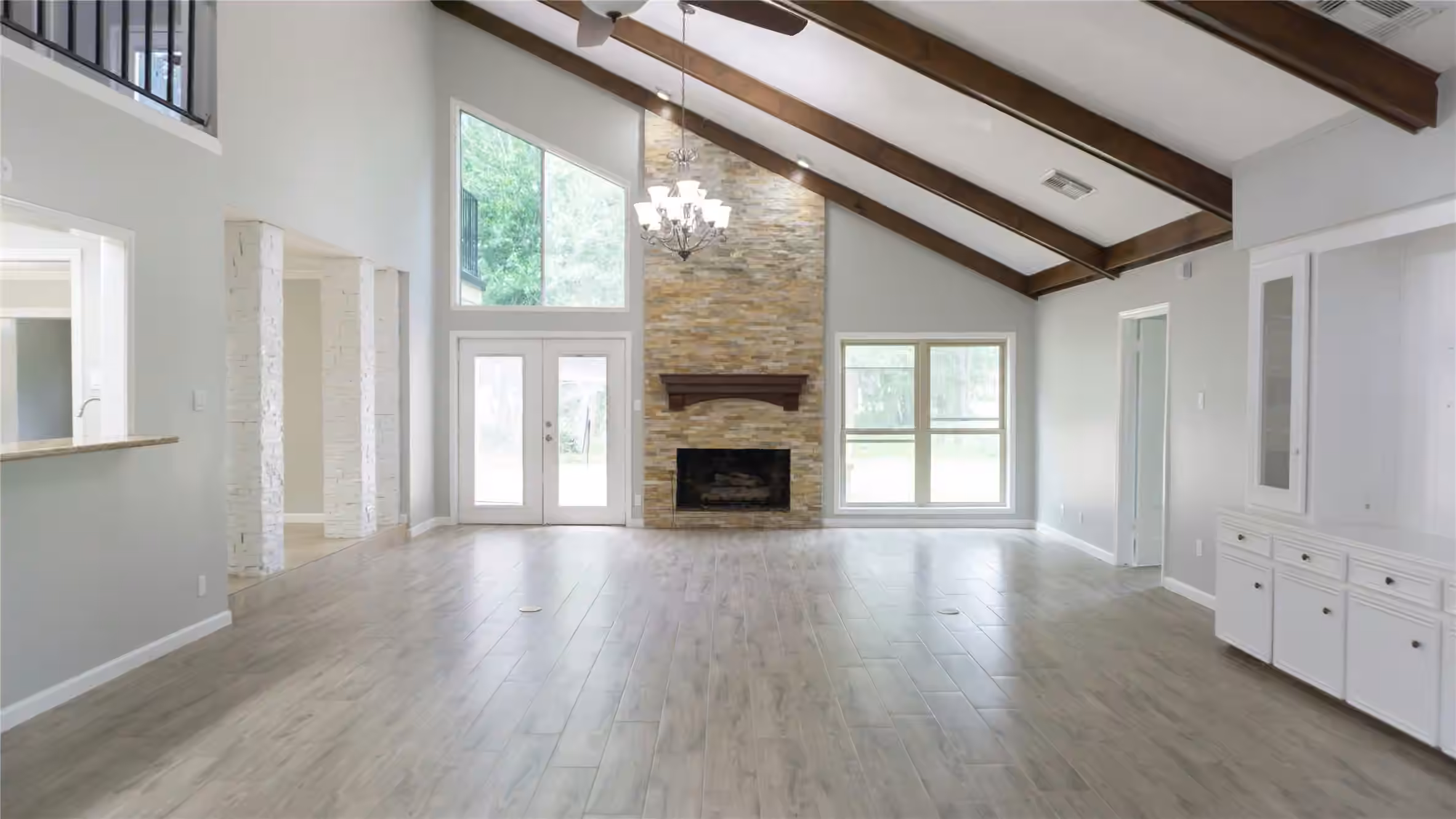 Photo 3 of 3406 Deerwood Lane, Missouri City, TX