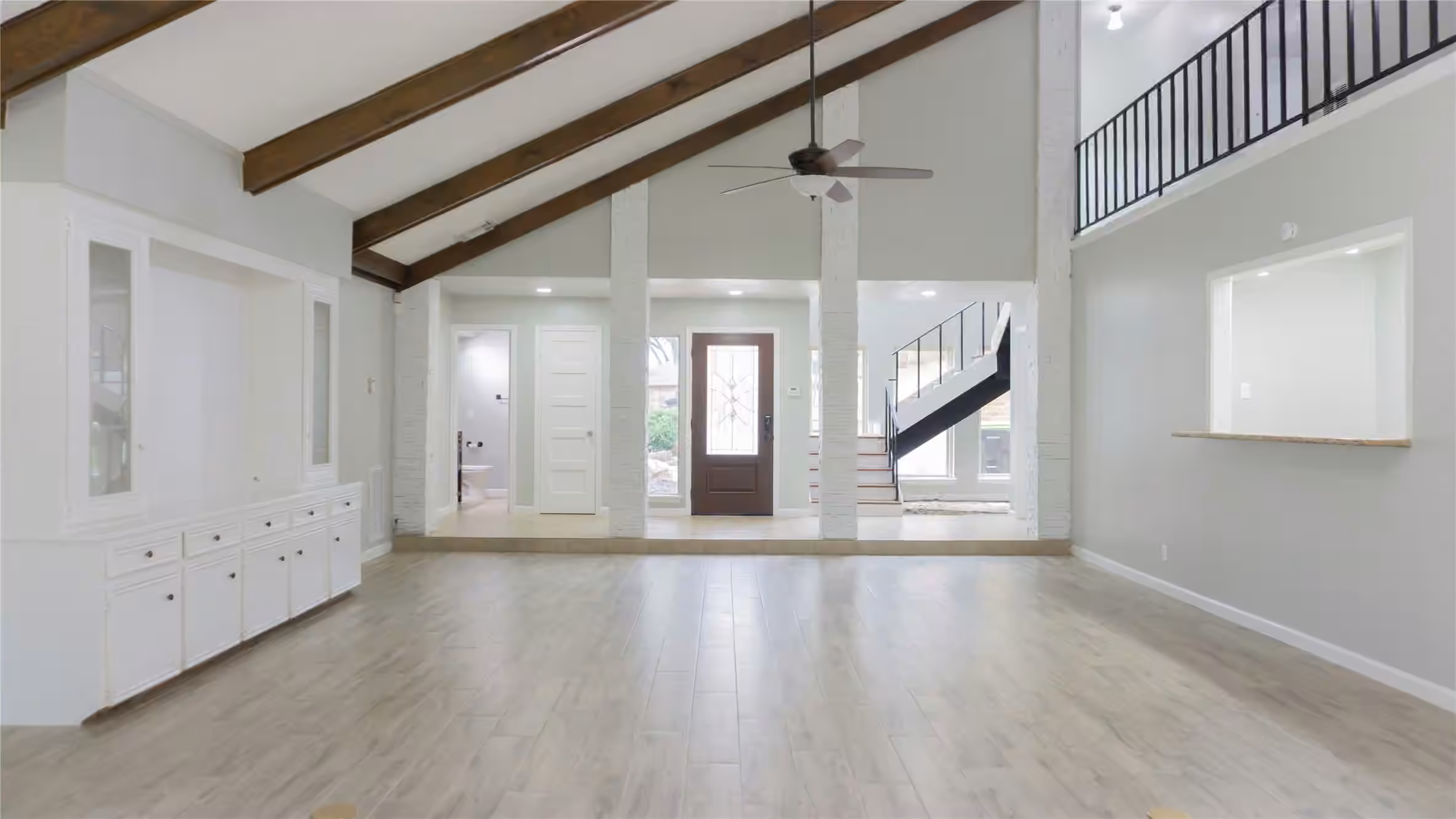 Photo 5 of 3406 Deerwood Lane, Missouri City, TX