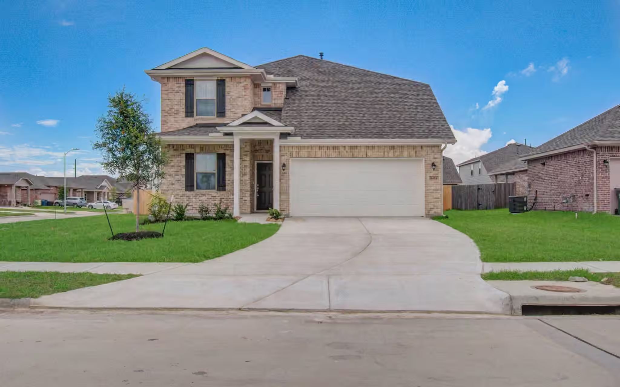 Photo of 8438 Quiet Bay Drive, Baytown, TX 77523