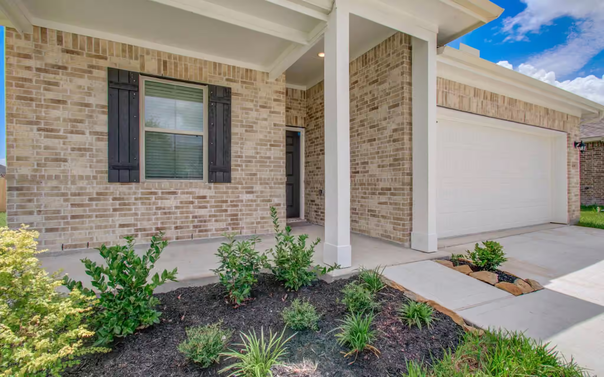 Photo 7 of 8438 Quiet Bay Drive, Baytown, TX