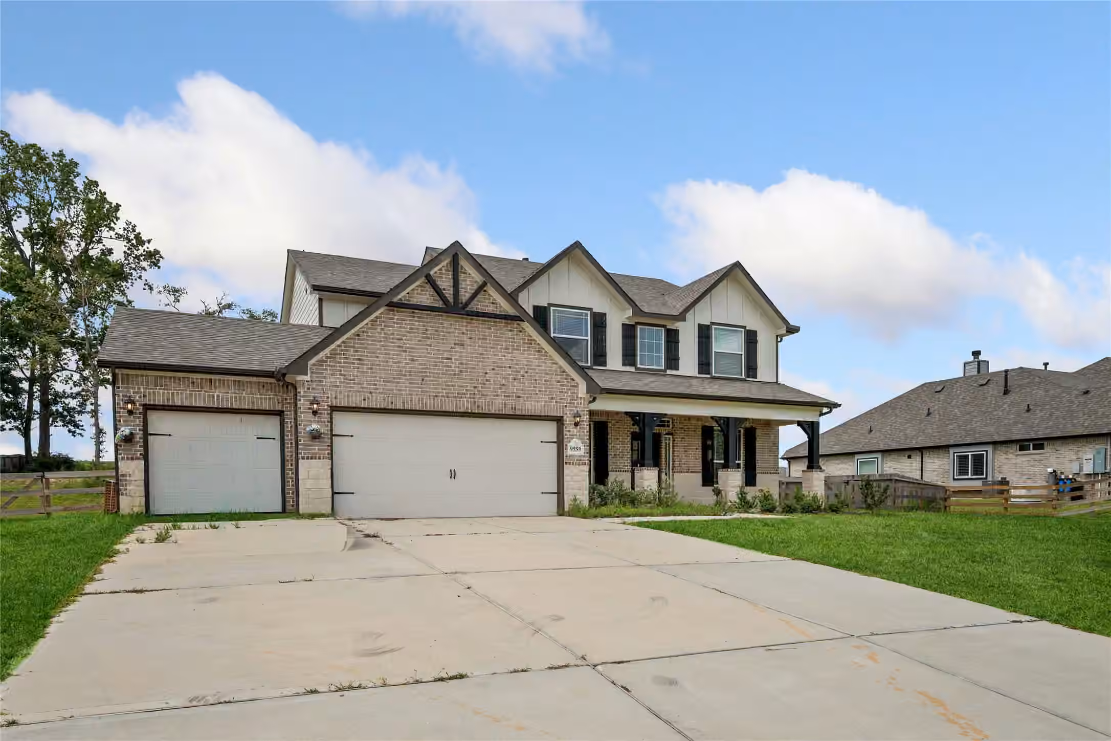 Photo 2 of 9559 Moss Rose Lane, Willis, TX
