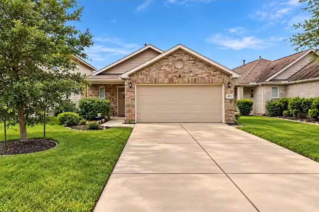 Photo of 10711 Sun River Falls Drive, Humble, TX
