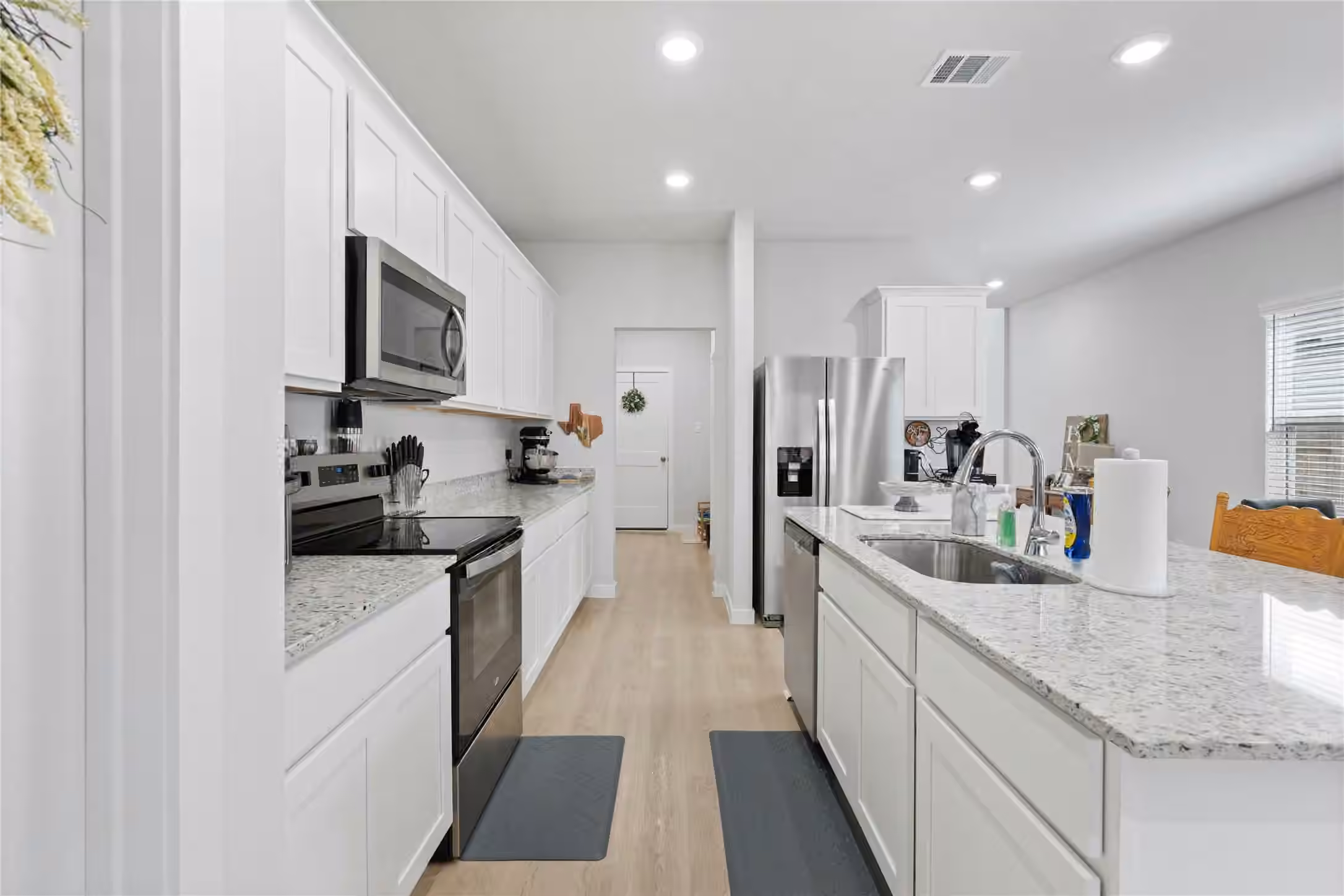 Photo 6 of 17832 Lionheart Road, Conroe, TX