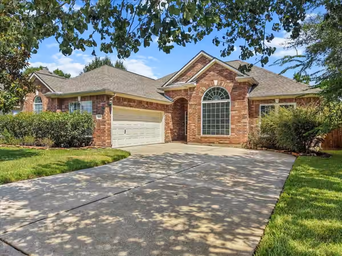Photo of 8103 Sports Haven Drive, Humble, TX 77346