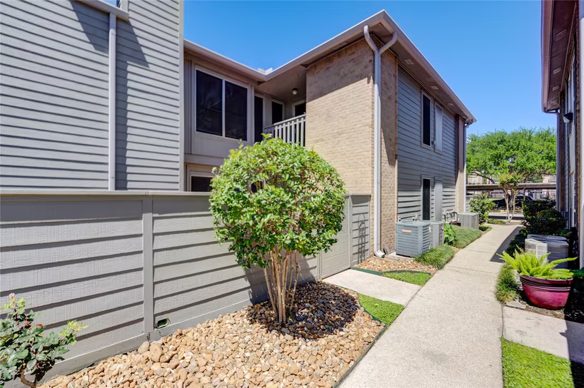 Photo of 260 El Dorado Boulevard 307, Houston, TX 77598