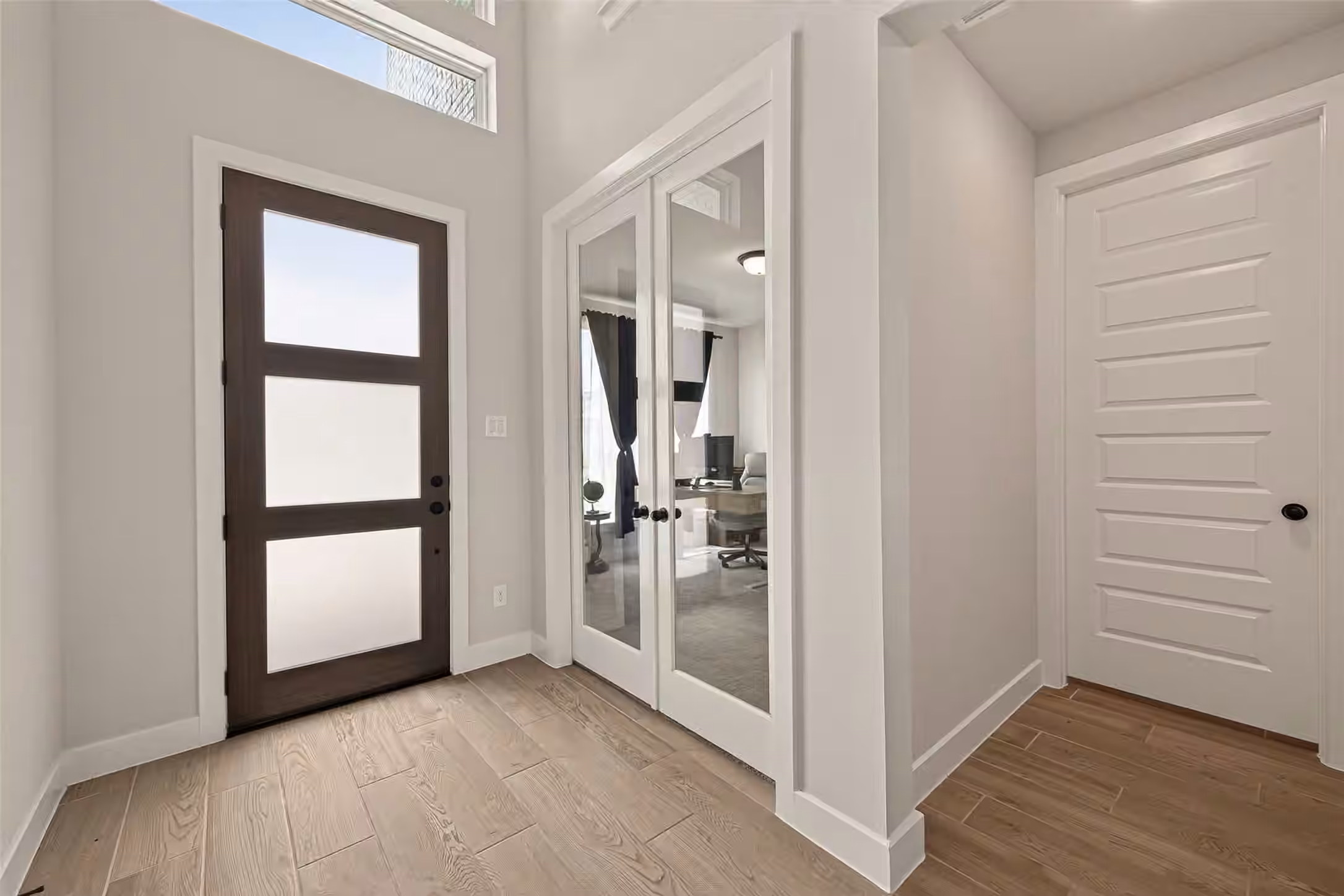 Photo 6 of 8310 Sapphire Sky Lane, Richmond, TX