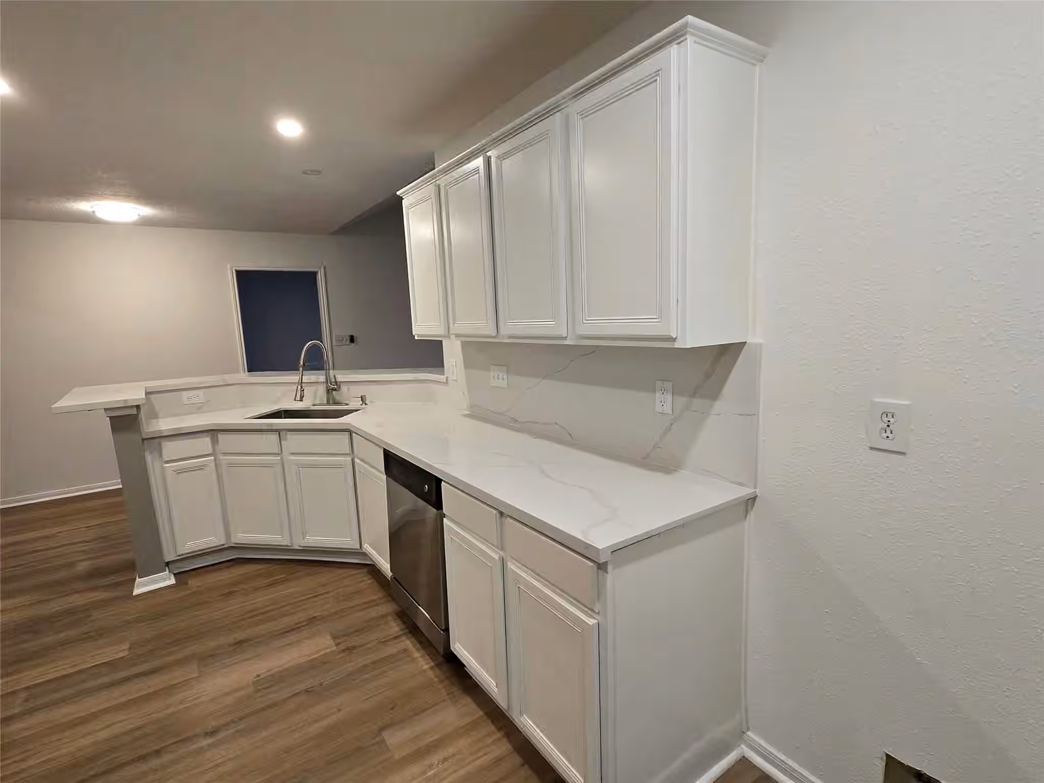 Photo 4 of 11514 Turtle Lake Drive, Houston, TX