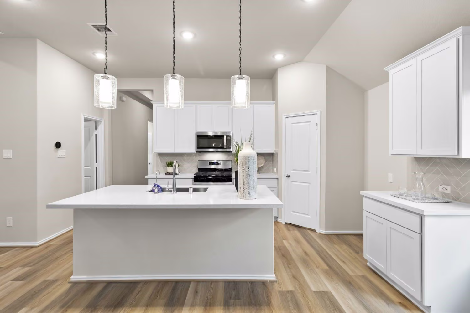 Photo 5 of 22916 Mist Falls Court, Porter, TX