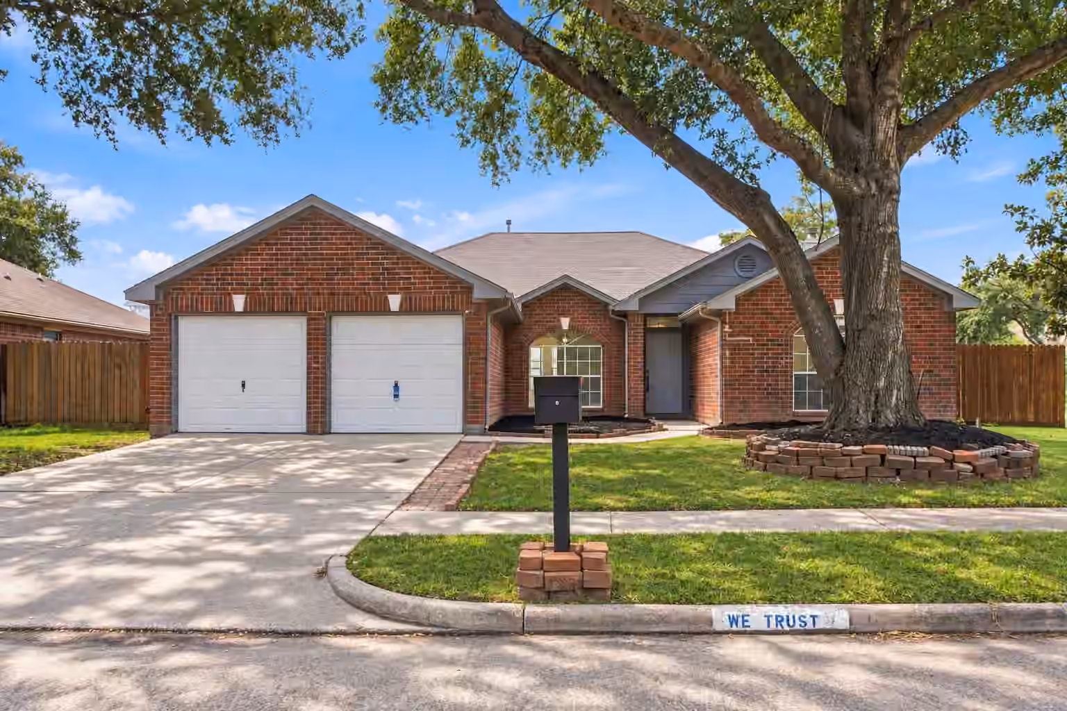 Photo 3 of 16719 N Bend Drive, Houston, TX