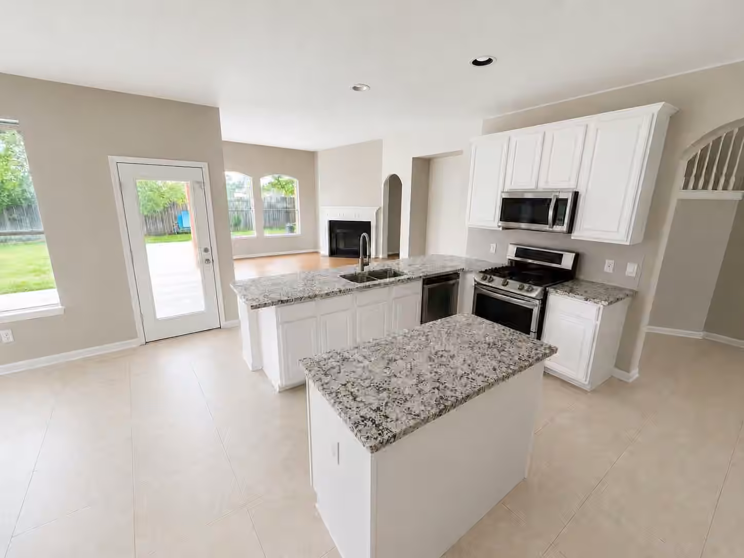 Photo 6 of 1006 Mettler Ct, Richmond, TX