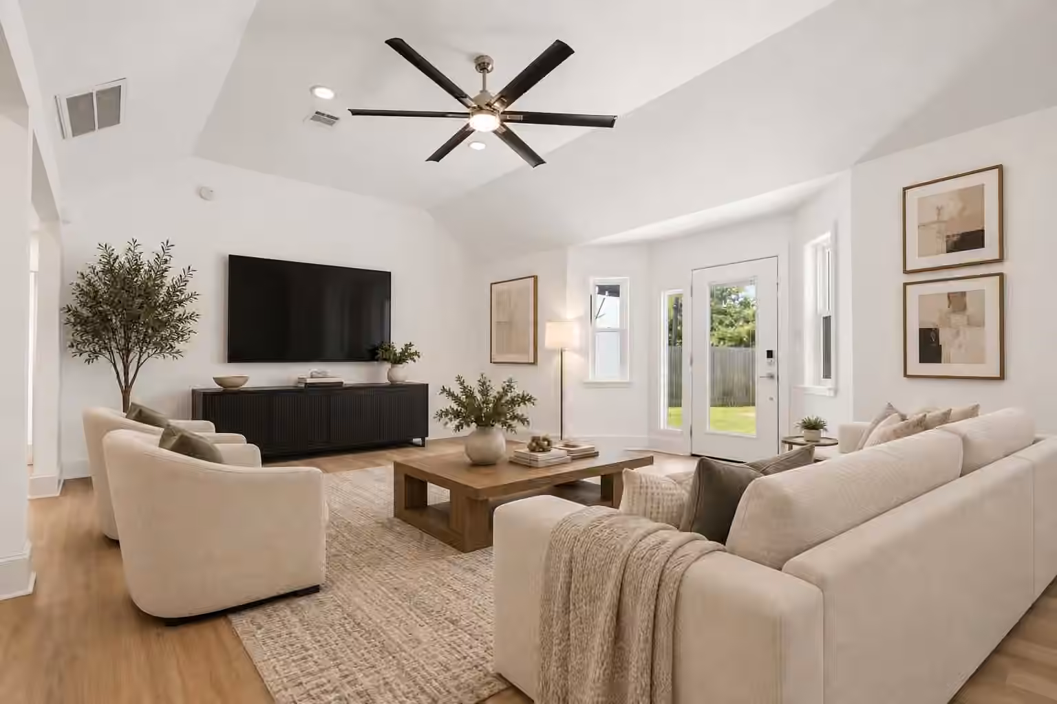Photo of 5734 Cullen Boulevard, Houston, TX