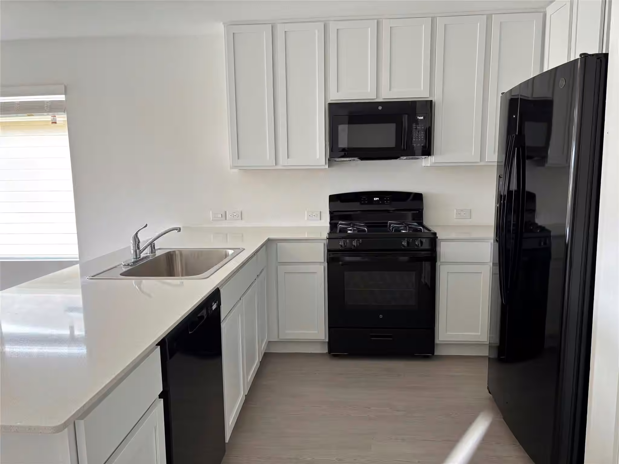 Photo 5 of 13535 Willow Fir Drive, Montgomery, TX