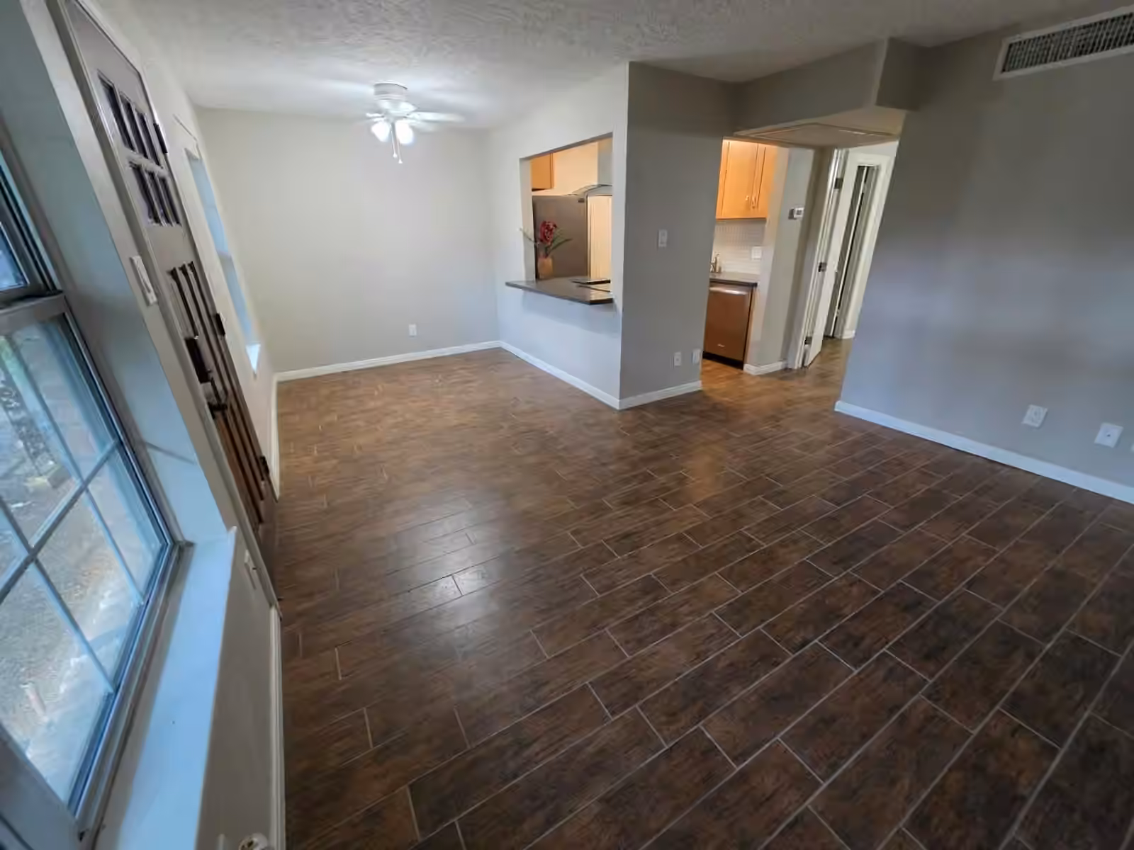 Photo 6 of 3224 Timmons Lane 117, Houston, TX