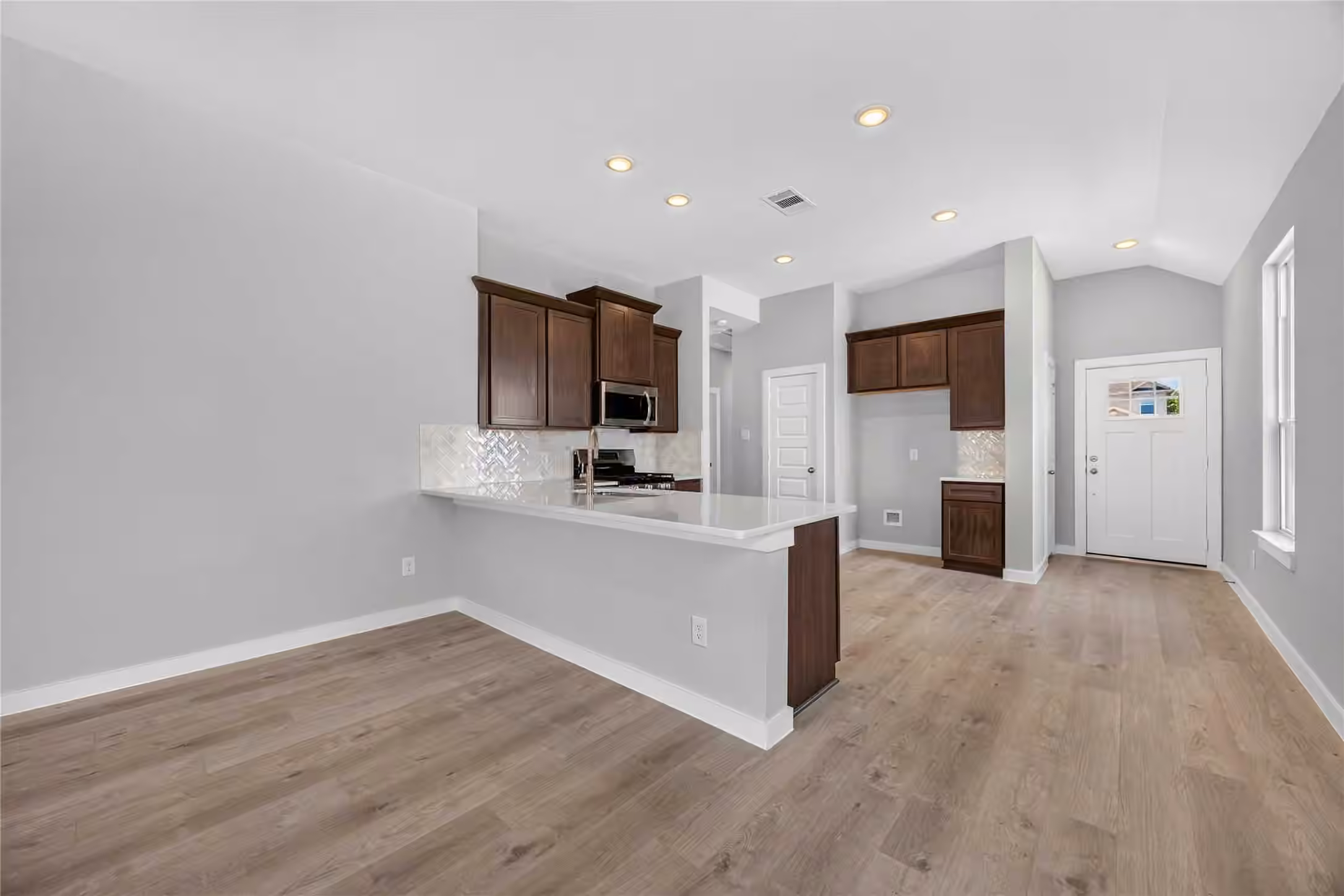 Photo 5 of 12023 Noble Heart Drive, Willis, TX