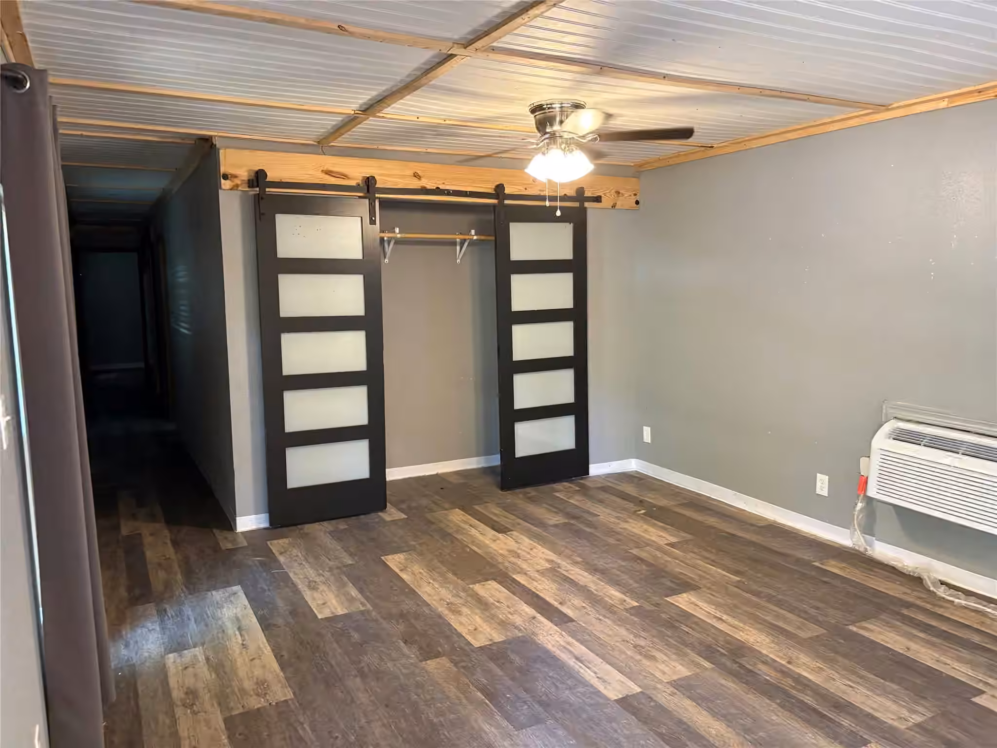 Photo 7 of 13120 S Lee Shore Drive, Willis, TX