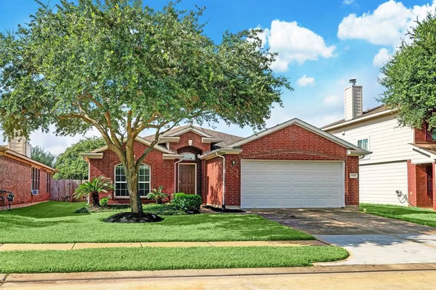 Photo of 21611 Gannet Peak Way, Katy, TX
