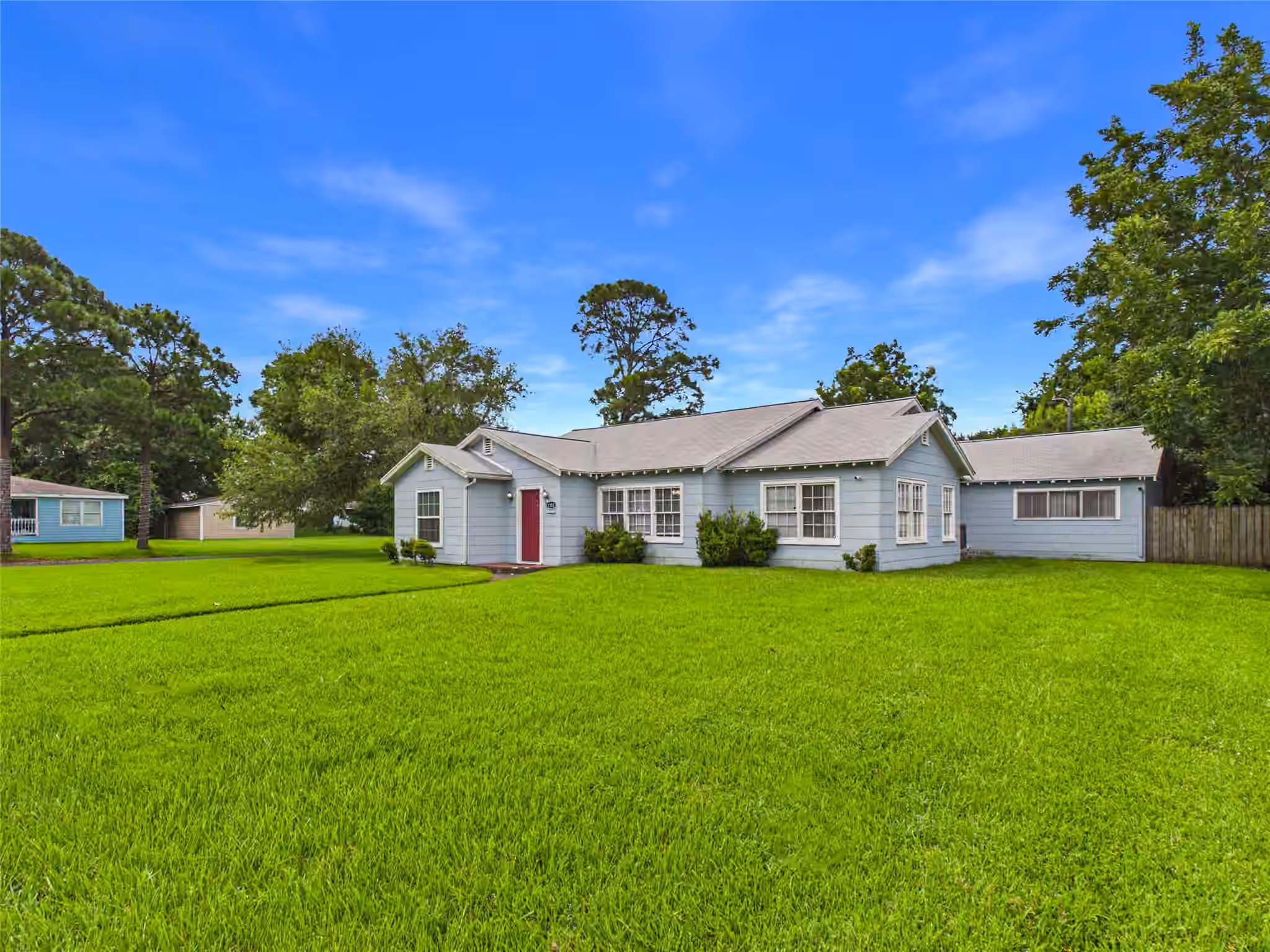 Photo 2 of 1101 15th Avenue N, Texas City, TX