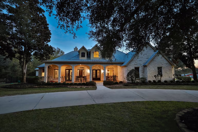 Photo of 15601 Brown Road, Tomball, TX
