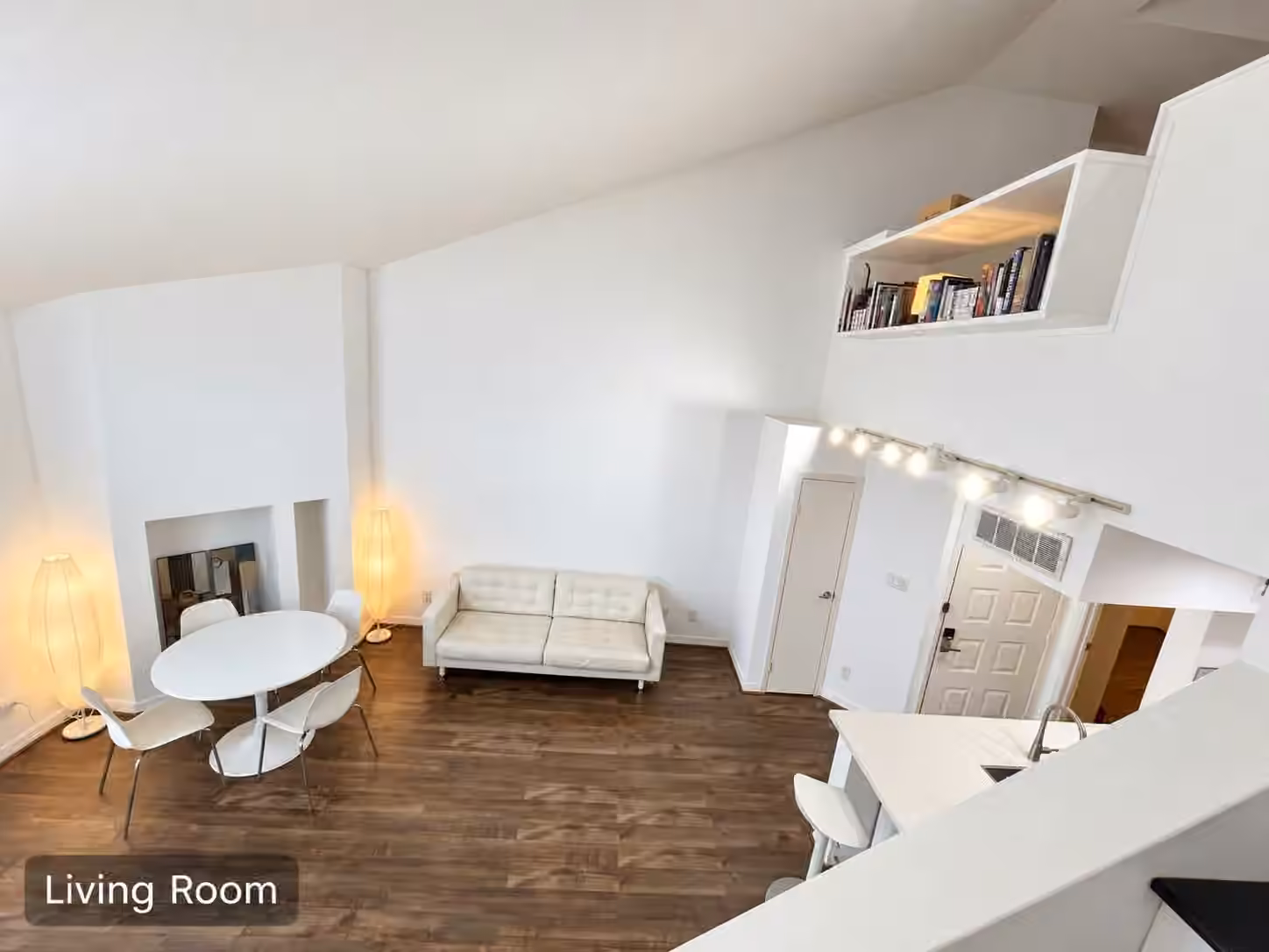 Photo 6 of 10855 Meadowglen Lane 1128, Houston, TX