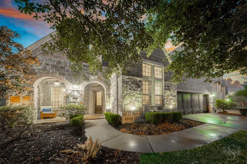 Photo of 27546 Kingsland Place Lane, Fulshear, TX 77441
