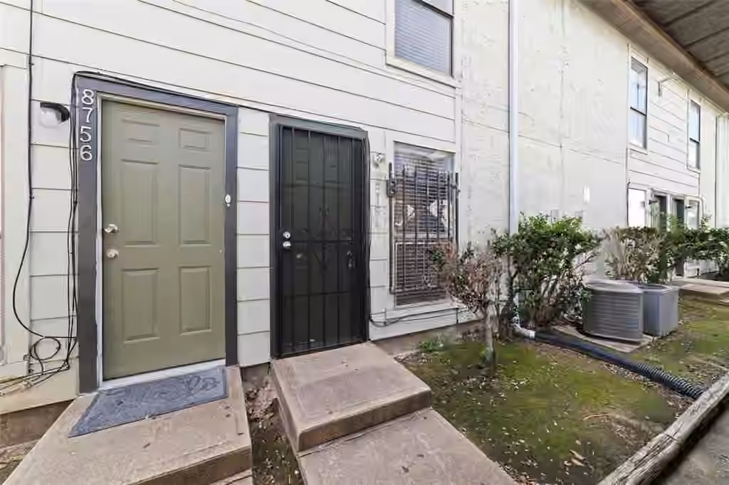 Photo of 8754 Village Of Fondren Drive 8754, Houston, TX
