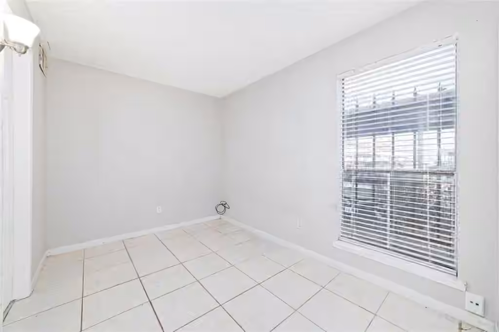 Photo 5 of 8754 Village Of Fondren Drive 8754, Houston, TX