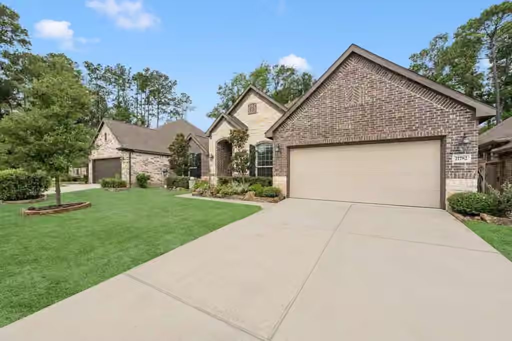 Photo 4 of 21782 Brazos Bend Boulevard, Porter, TX