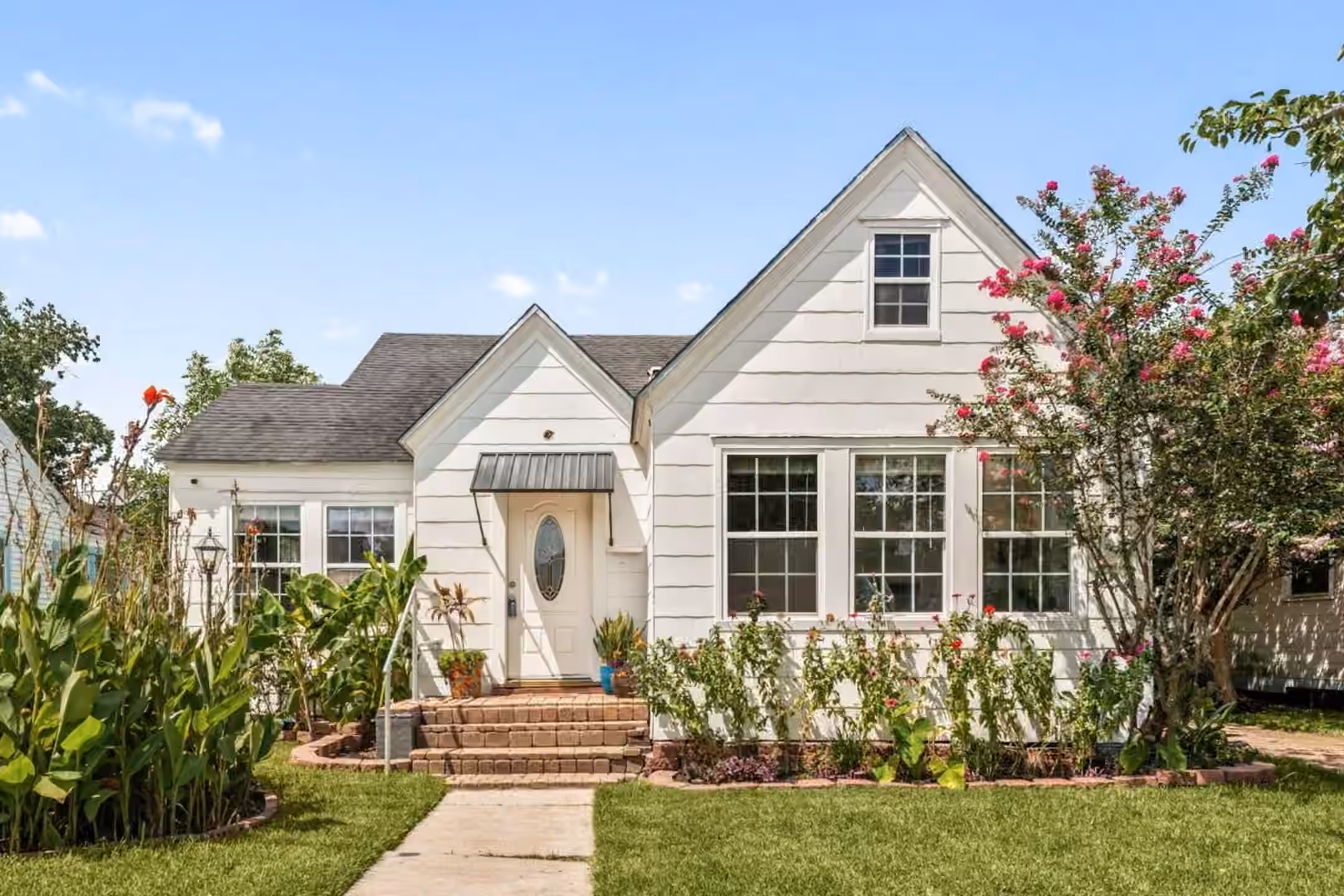 Photo of 5515 Truett Street, Houston, TX