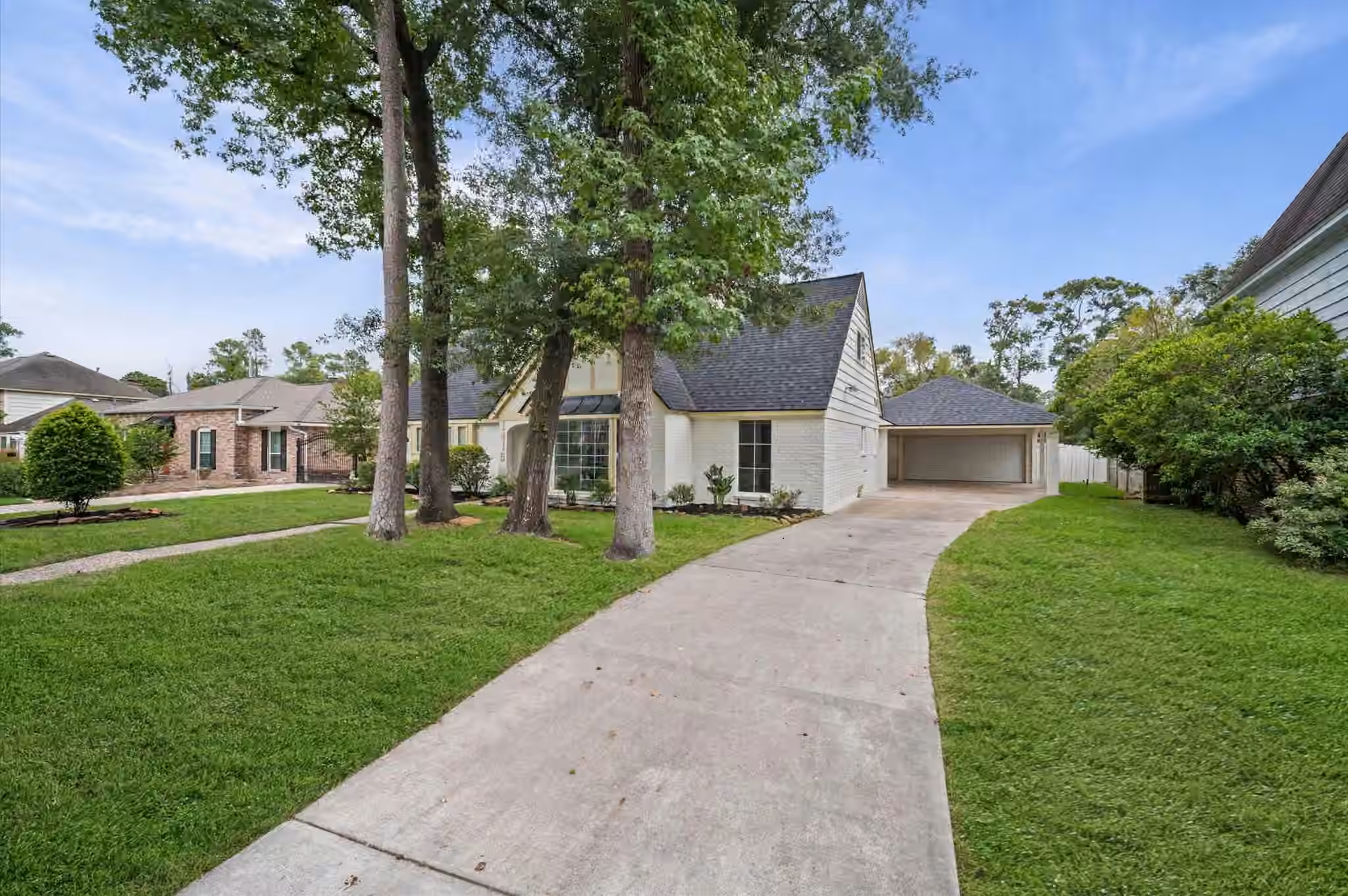 Photo 3 of 1415 Anvil Drive, Houston, TX