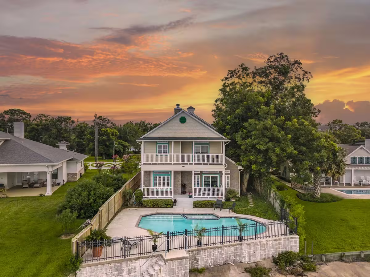 Photo of 3039 Bayshore Drive, Bacliff, TX