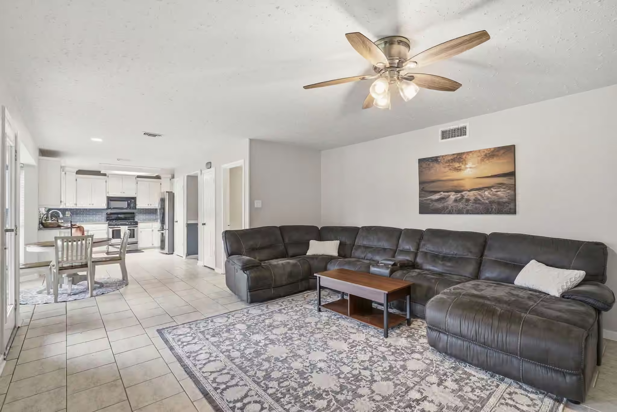 Photo 5 of 2135 Victoria Garden Drive, Richmond, TX